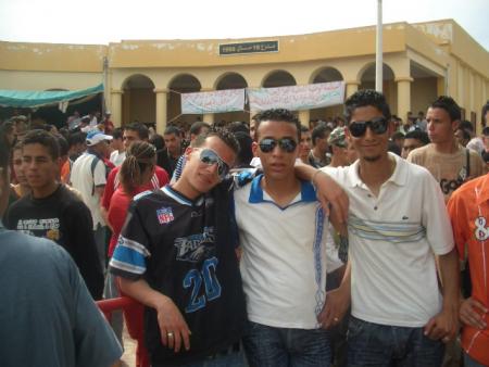 THE BEST FRIENDS